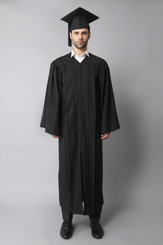 US DELUXE BA Cap Gown & Tassel | Fluted Back And Shoulder