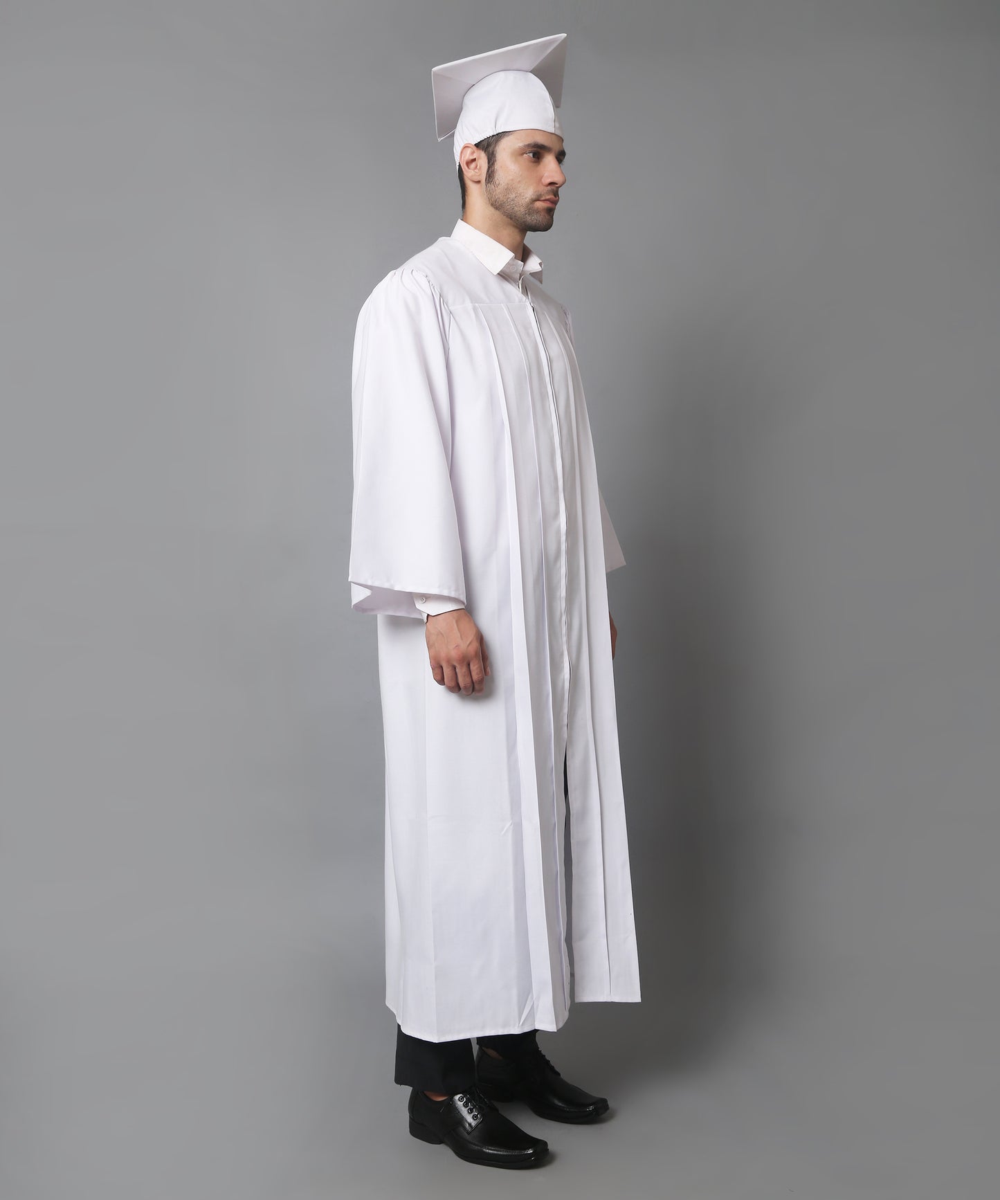 White High School Graduation Gown & Cap Tassel